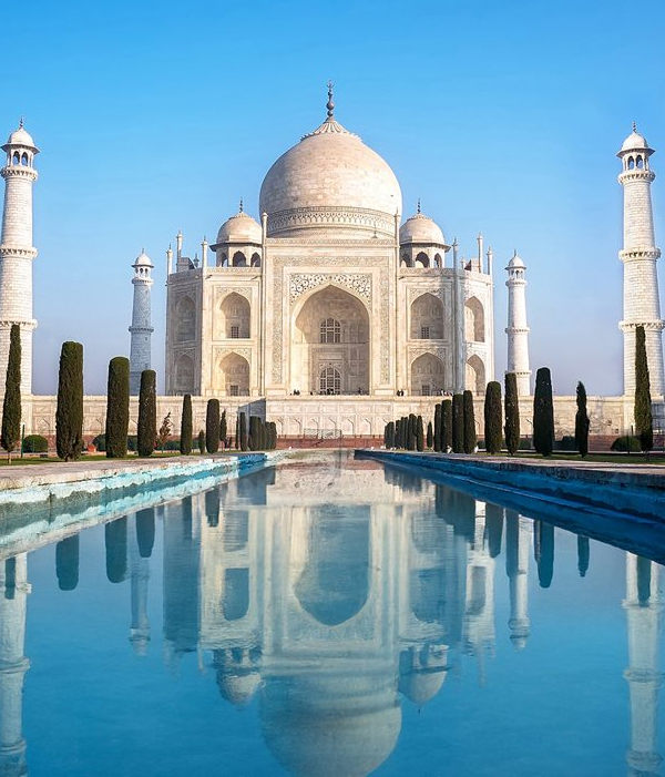 Agra Taj Mahal tour by luxury Force Urbania